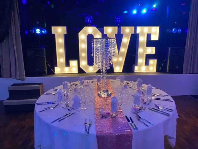 Wedding Table & LOVE Letters